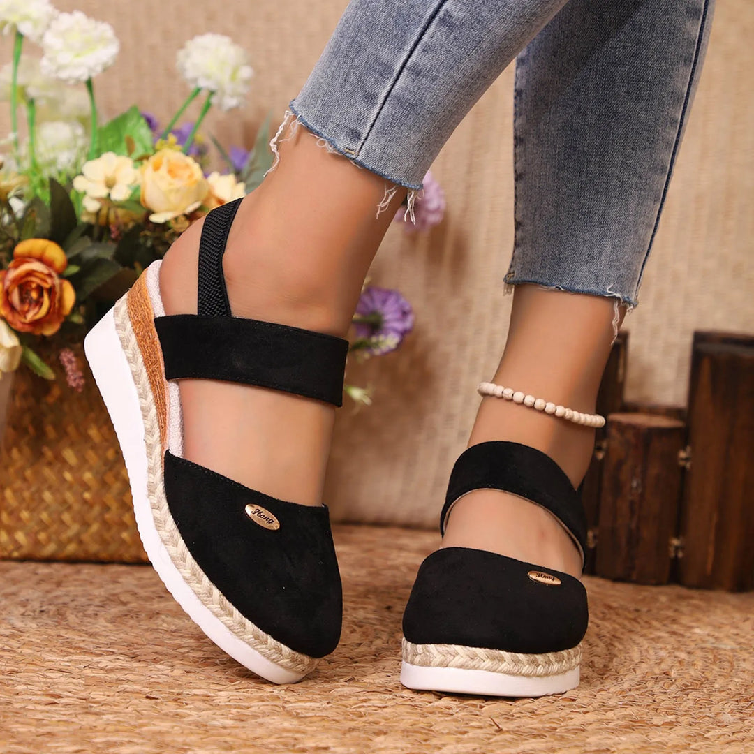 Gitta | Plus-Size Wedge Sandals