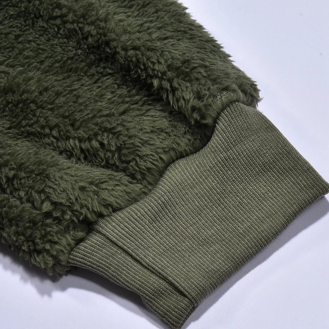 Renzo – Plush Hood