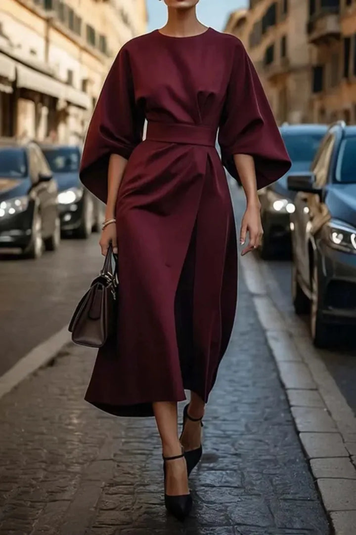 Sonia - Elegant Dress with Sleeves
