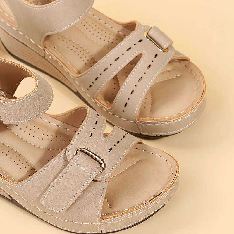 Gudula | Elegant Orthopedic Sandals