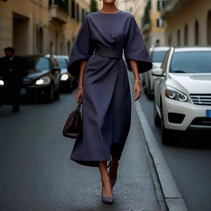 Sonia - Elegant Dress with Sleeves