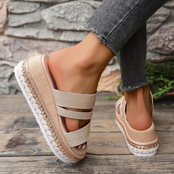 Helga | Comfortable Wedge Sandals
