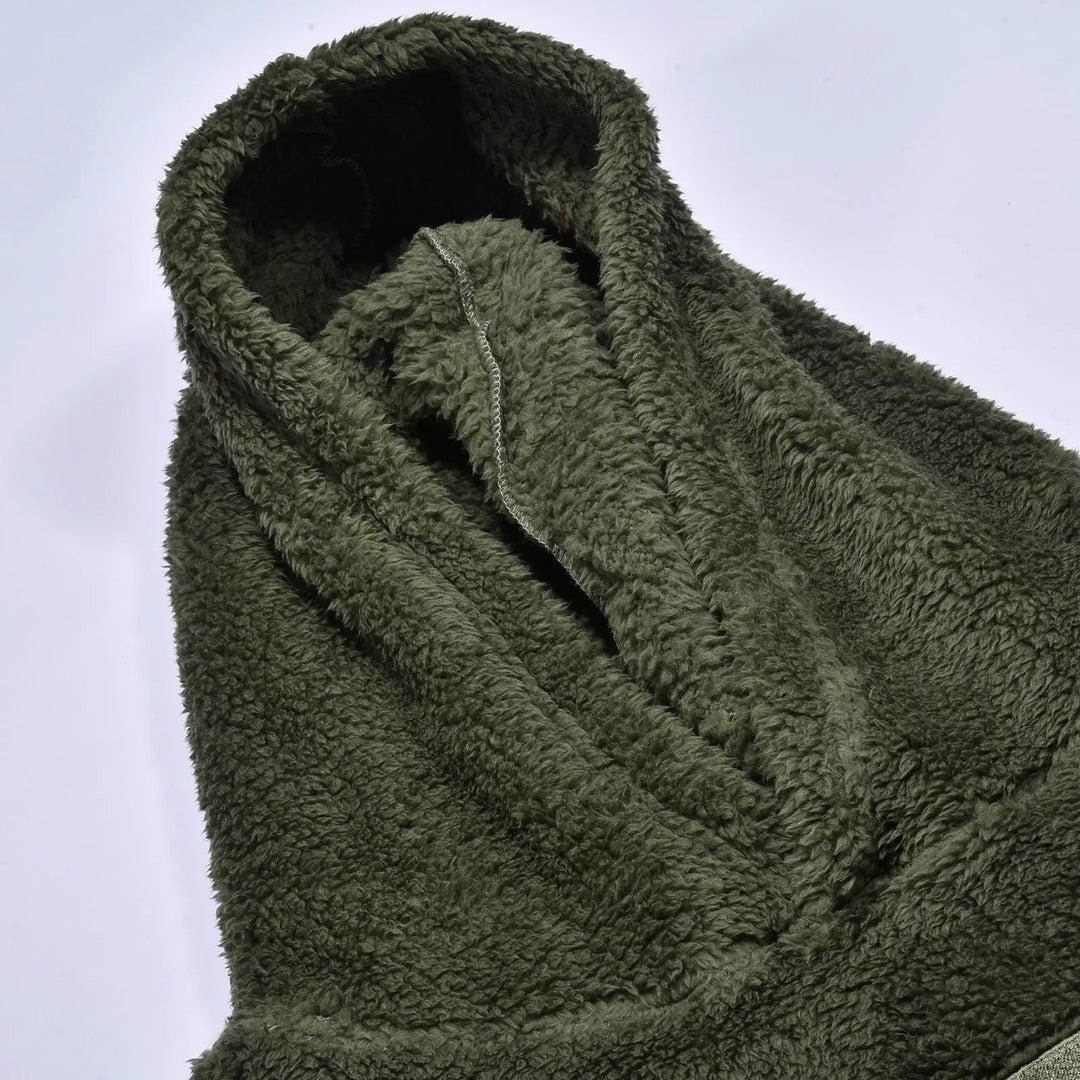 Renzo – Plush Hood