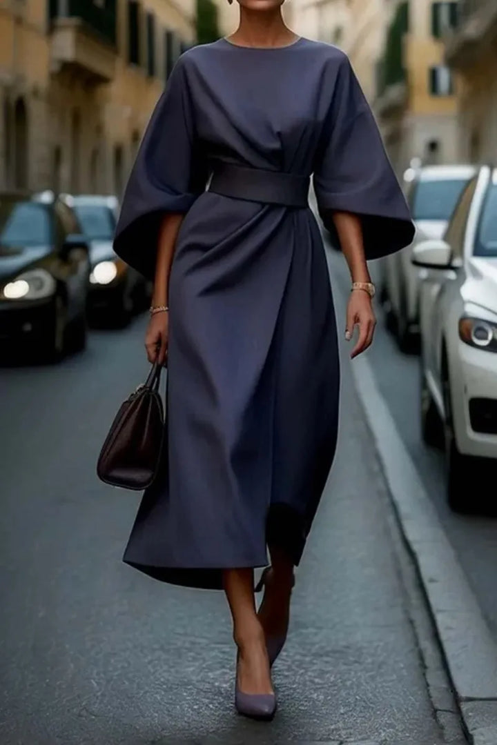 Sonia - Elegant Dress with Sleeves
