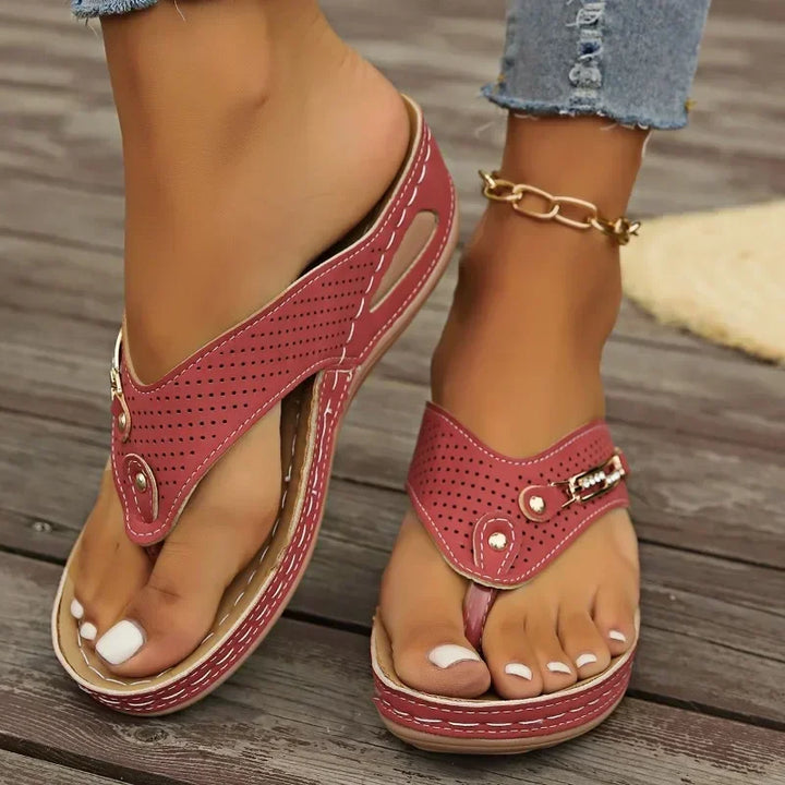 Mira | Retro Sandals