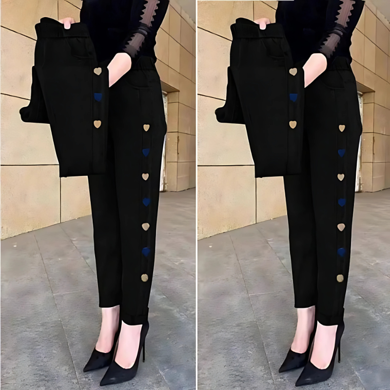 Soraya - Women's Highly Elastic Jeans with Heart Motif Embroidery