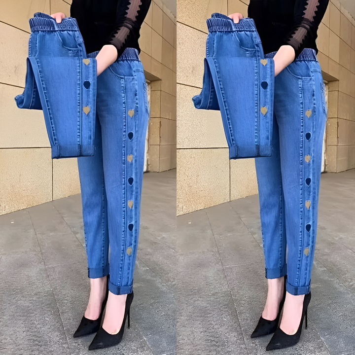 Soraya - Women's Highly Elastic Jeans with Heart Motif Embroidery